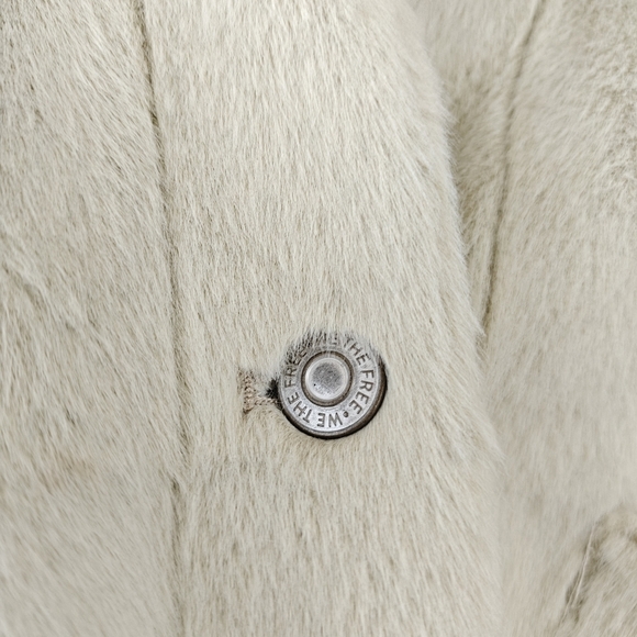 We The Free Cozy Opal Swing Button Up Faux Fur Jacket Size Small Women's - Picture 11 of 16
